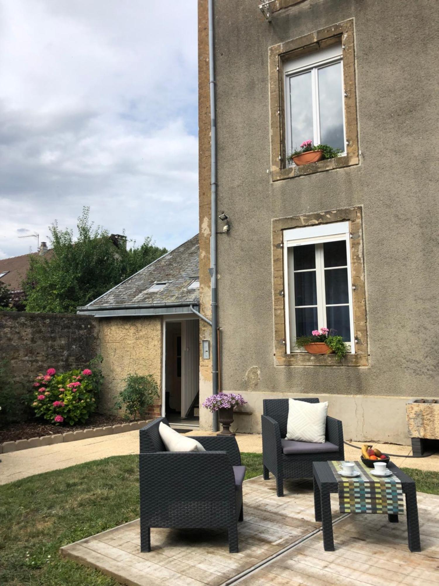 Appartement Paul Verlaine Carignan Luaran gambar